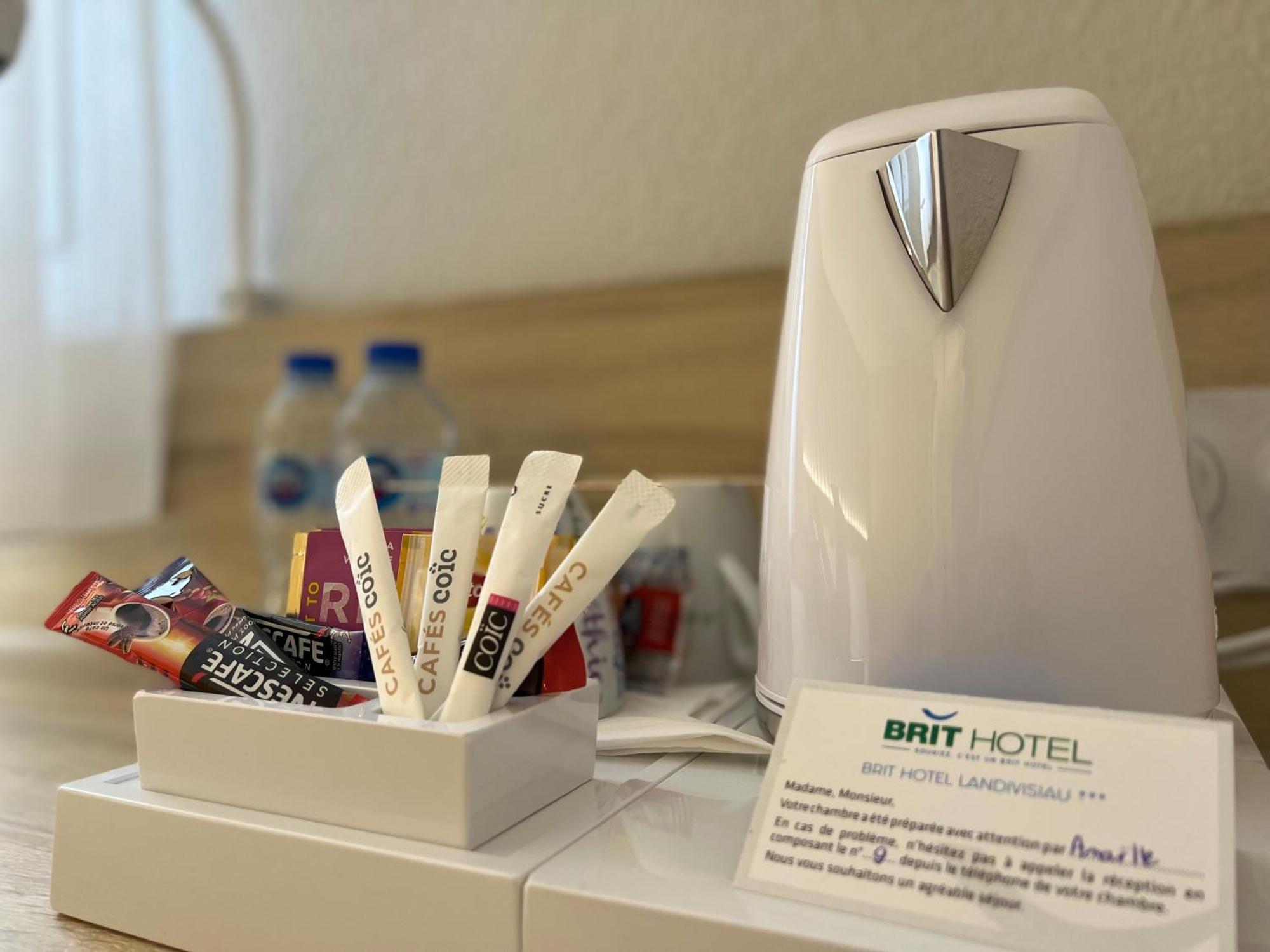 Brit Hotel Landivisiau Luaran gambar